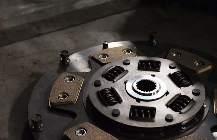 Pezzi di ricambio auto